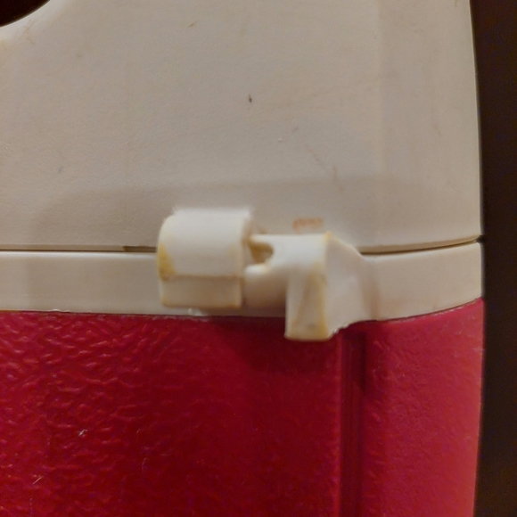VTG Coleman Lunchbox Icebox Cooler Rare Red White GUC - Picture 6 of 13